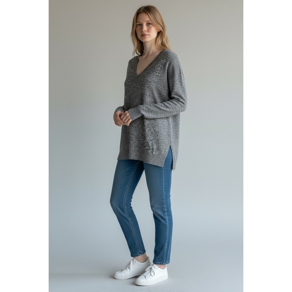 Lucky Brand Womens V-Neck Long Sleeve Heathered Grey Sweater XS‎ Oversized Soft